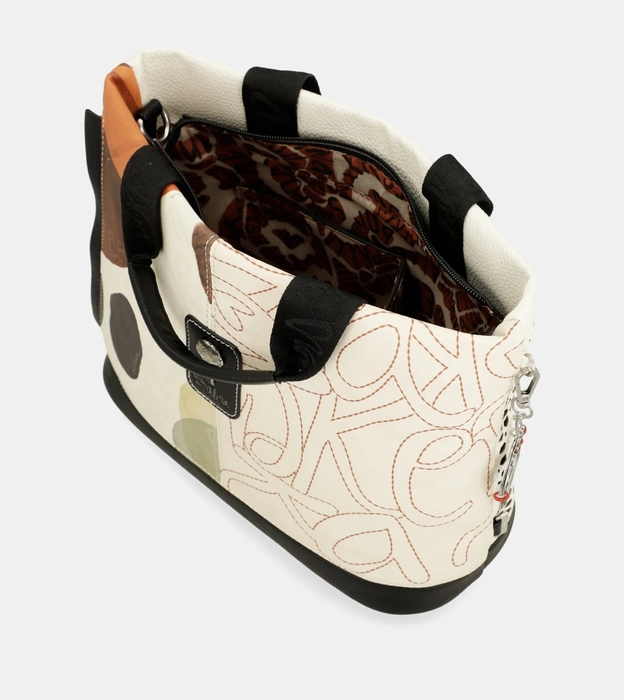 WhatsApp Image 2025-02-19 at 14.06.24 (10).jpeg