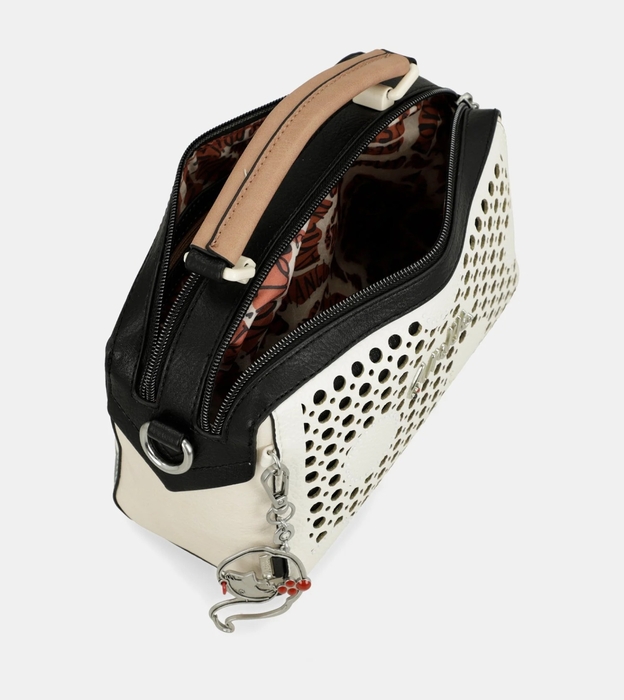 WhatsApp Image 2025-02-19 at 15.12.31 (7).jpeg